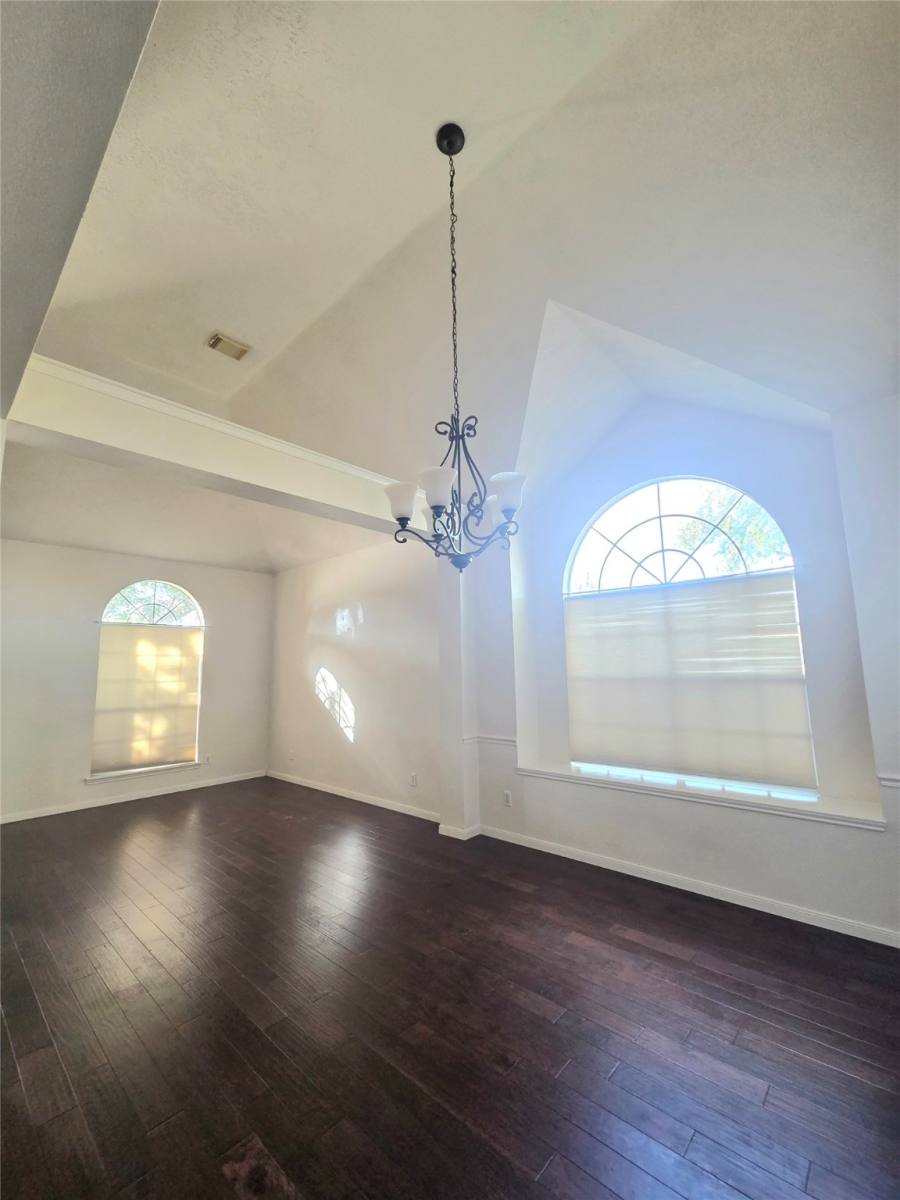Apartment for rent at 107 High Meadows Dr #107, Sugar Land, TX 77479
