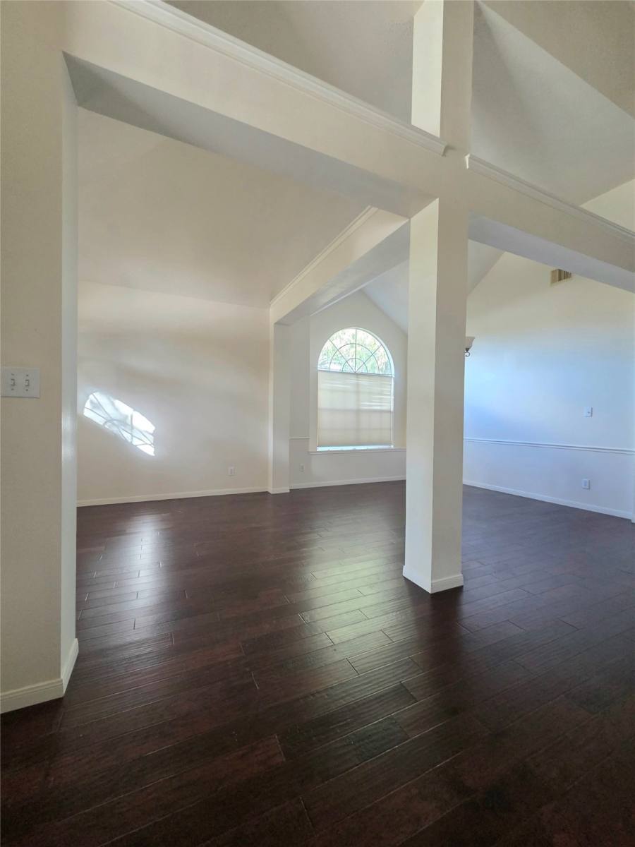 Apartment for rent at 107 High Meadows Dr #107, Sugar Land, TX 77479