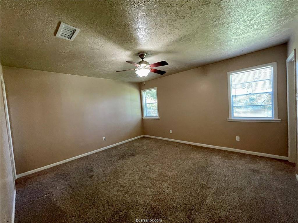 Apartment for rent at 3105 Bluestem Dr, College Station, TX 77845