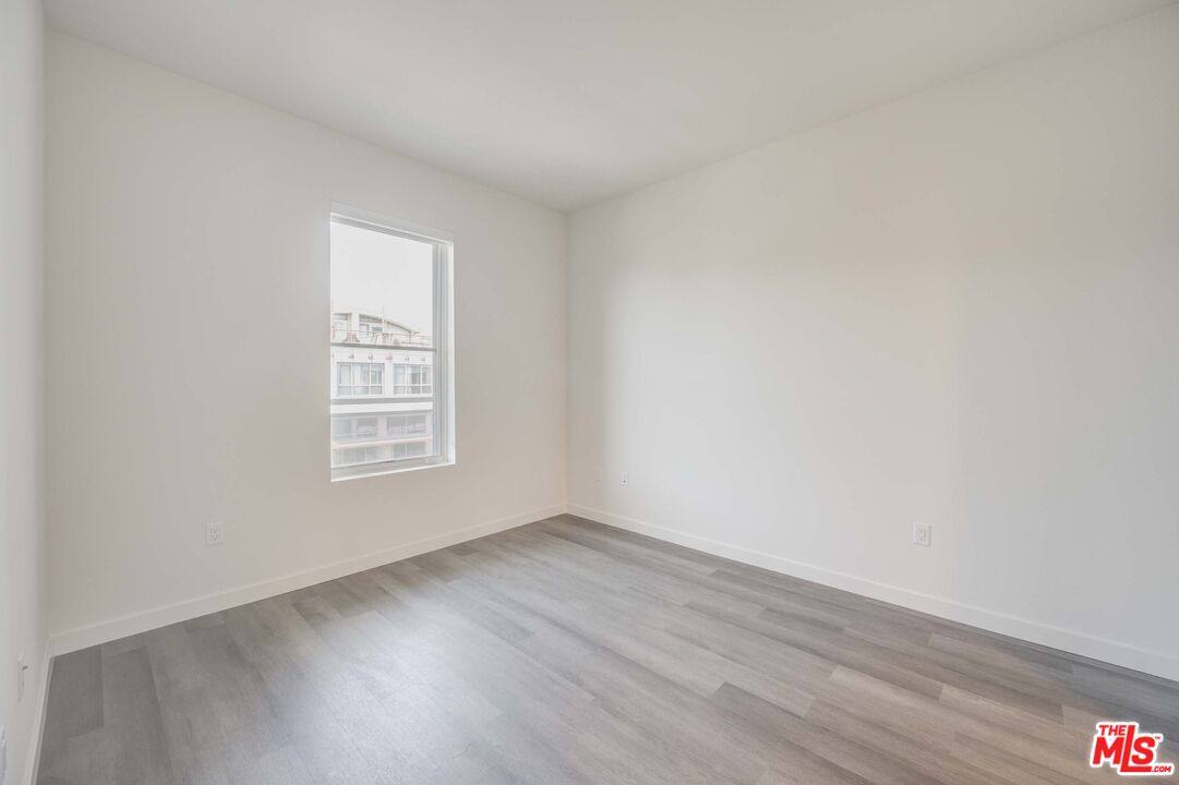 Apartment for rent at 160 S Ventura Ave #160401, Ventura, CA 93001