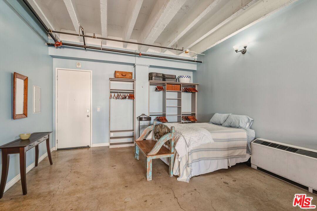 Apartment for rent at 312 W 5th St #1101, Los Angeles, CA 90013