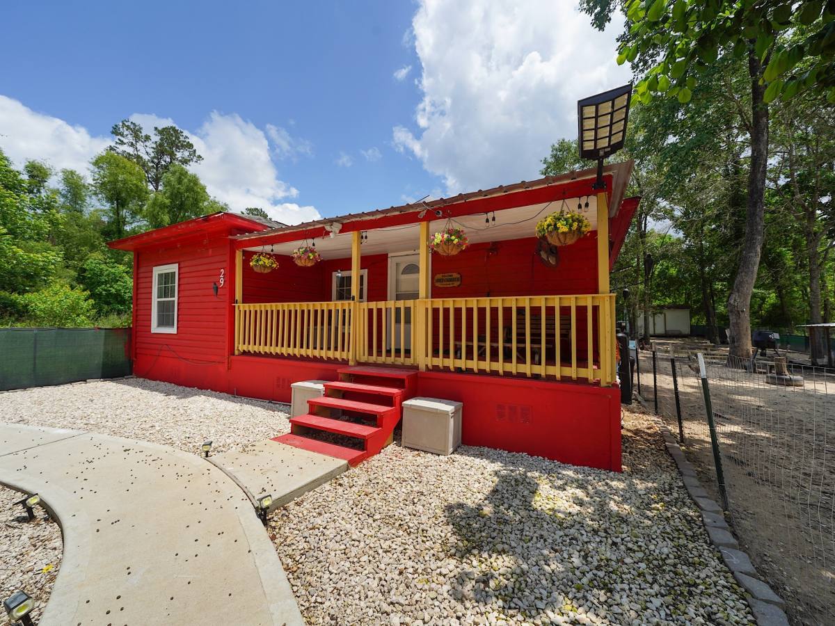 Apartment for rent at 29 County Rd 2131 #29A, Cleveland, TX 77327