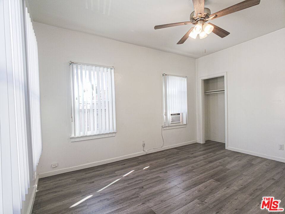 Apartment for rent at 336 S Wilton Place #336336 1 2, Los Angeles, CA 90020