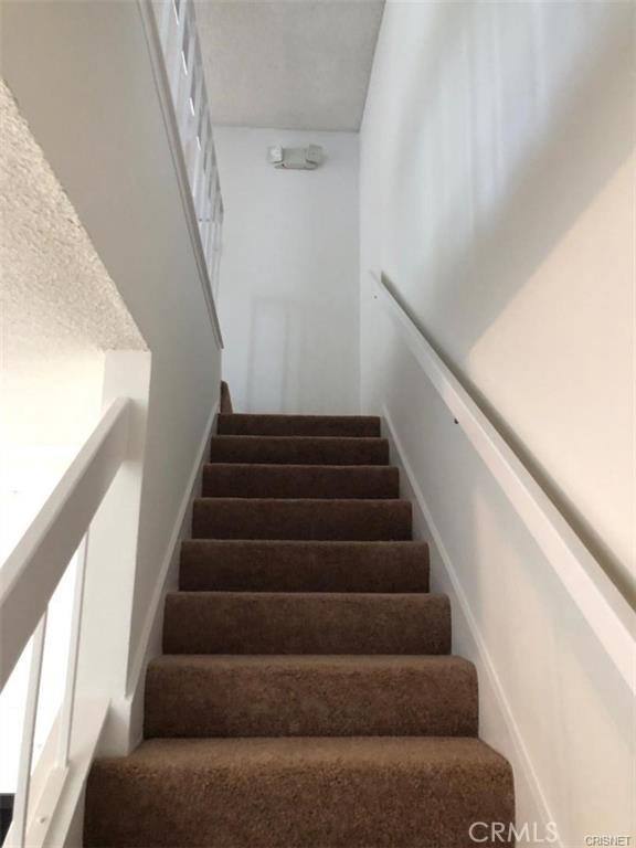 Apartment for rent at 22219 1 2 Erwin St, Woodland Hills, CA 91367