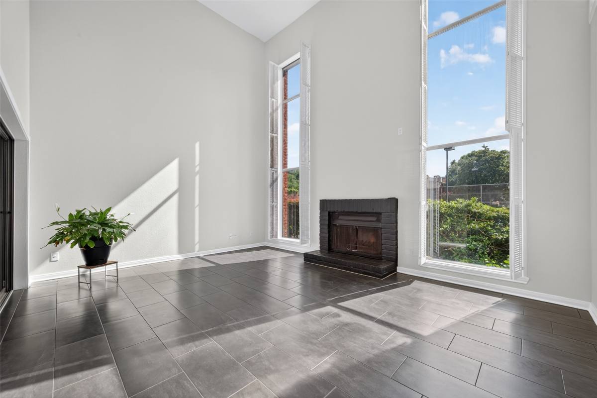 Townhouse for rent at 7447 Cambridge St #51, Houston, TX 77054