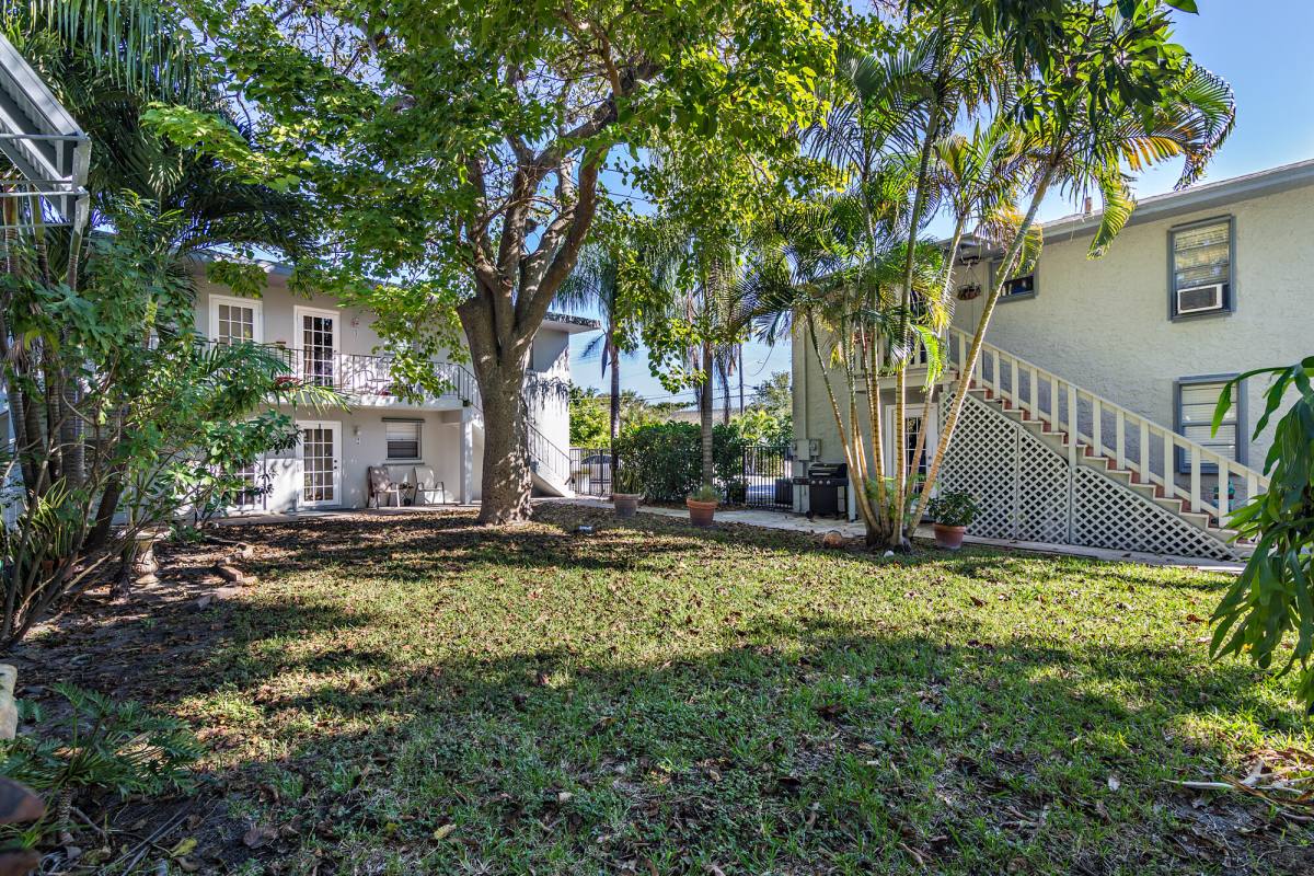 Apartment for rent at 4205 N Flagler Dr #2, West Palm Beach, FL 33407