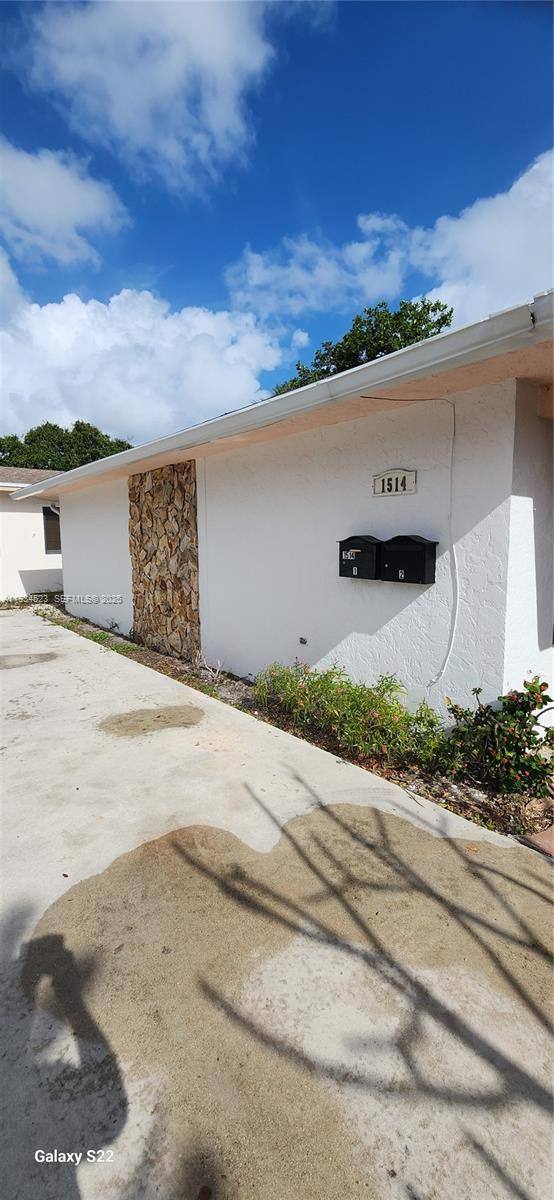 Apartment for rent at 1514 N Federal Highway 1514-2, Lake Worth Beach, FL 33460