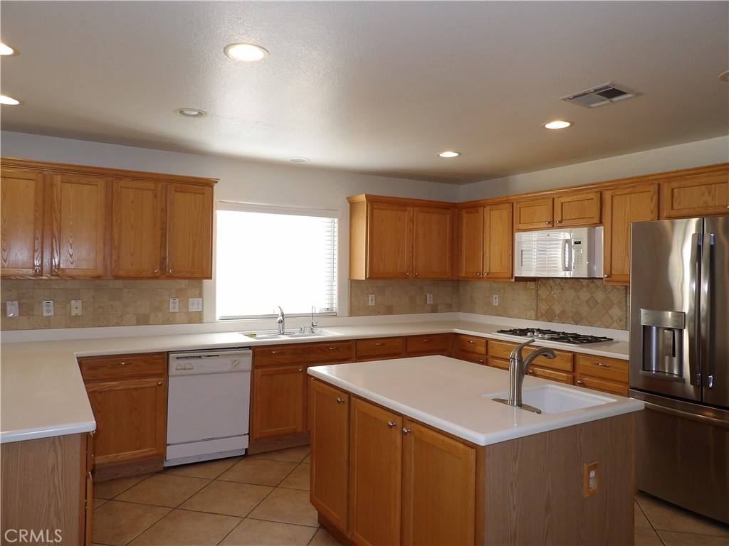 Apartment for rent at 78306 Calico Glen Dr, Indio, CA 92203