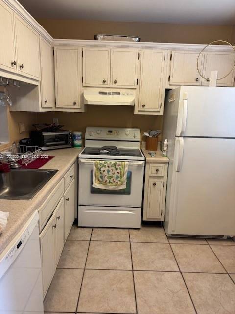 Condo for rent at 4299 NW 16th St #103, Fort Lauderdale, FL 33313