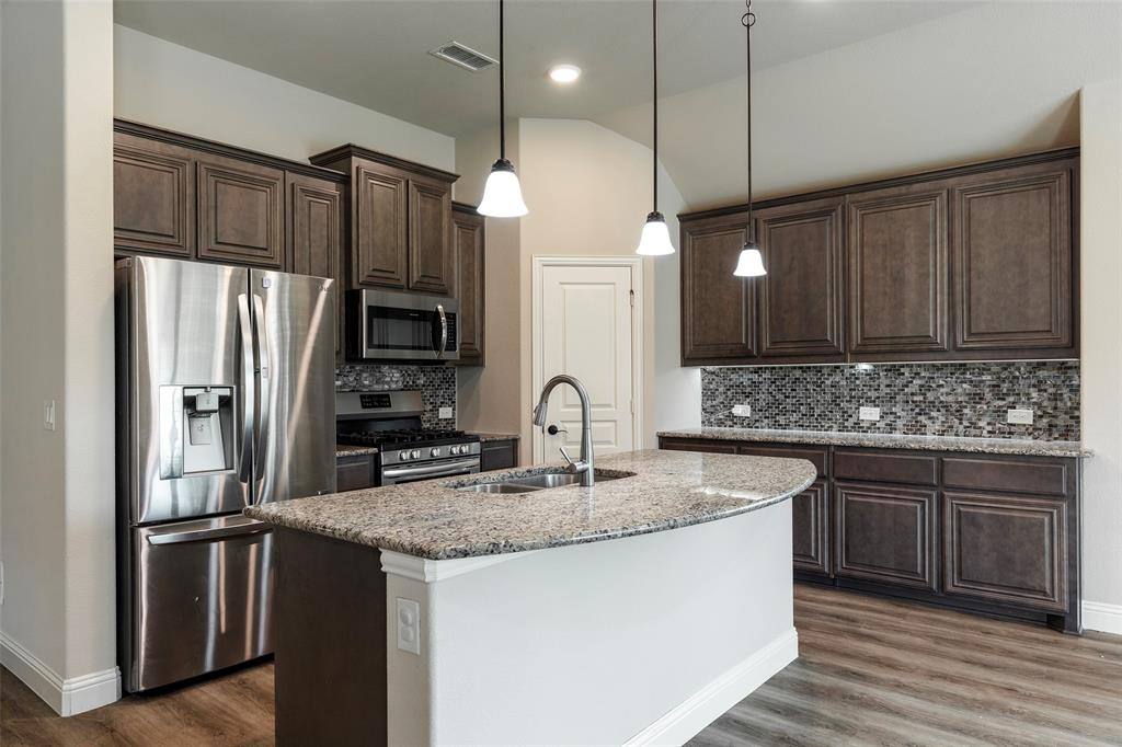 Apartment for rent at 817 Edinburgh Dr #817, Anna, TX 75409