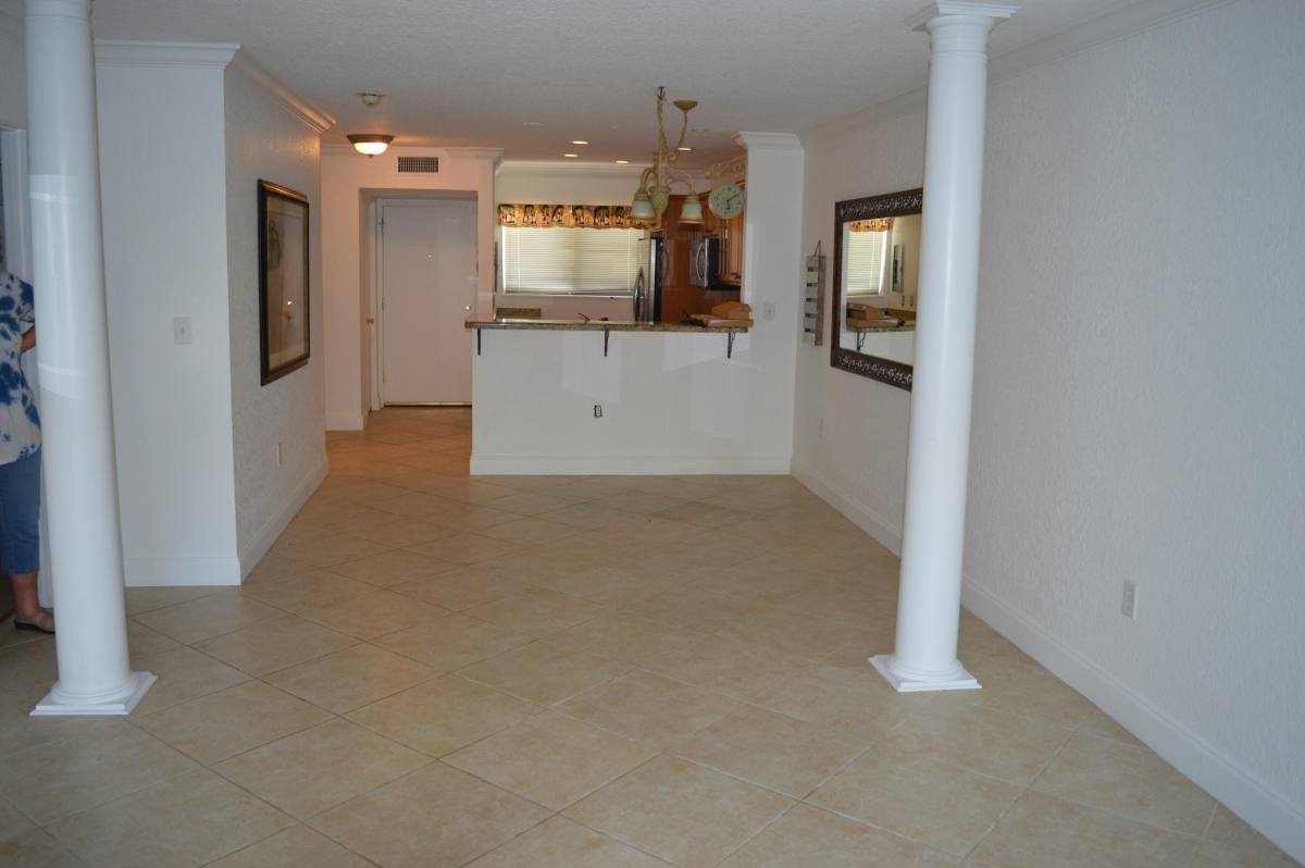 Apartment for rent at 3605 S Ocean Blvd #126, Palm Beach, FL 33480