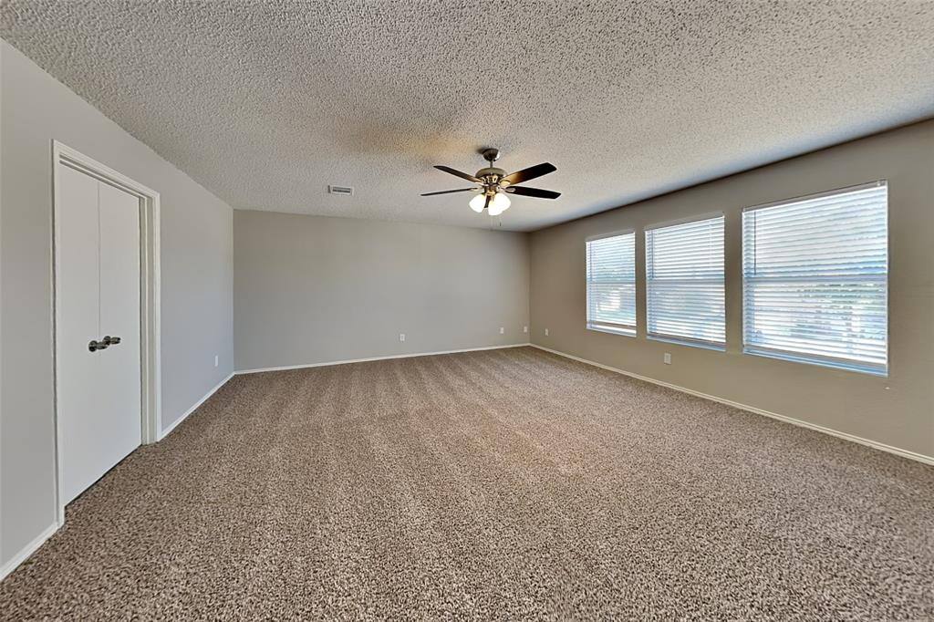 Apartment for rent at 2524 Red Oak Dr, Little Elm, TX 75068