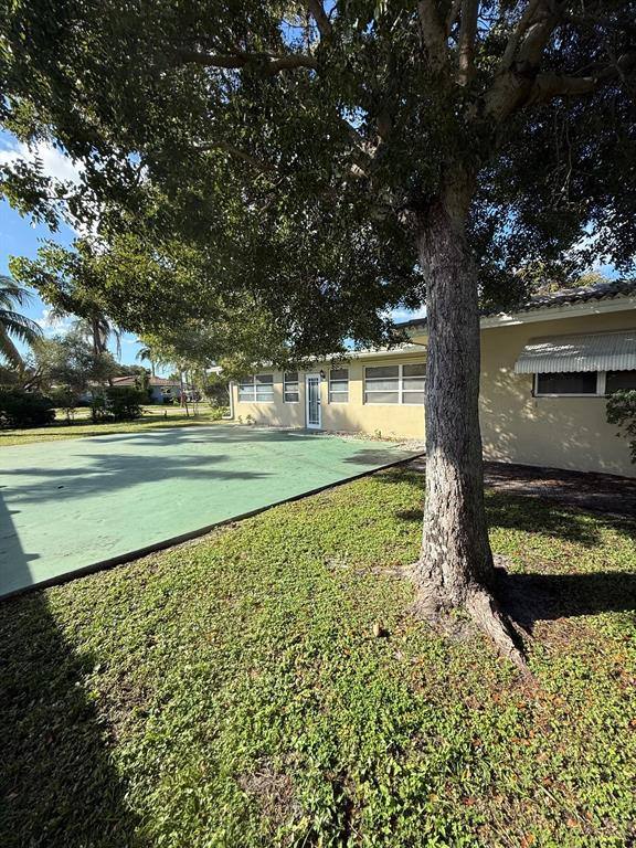 Apartment for rent at 1424 SE 12th Ave, Deerfield Beach, FL 33441