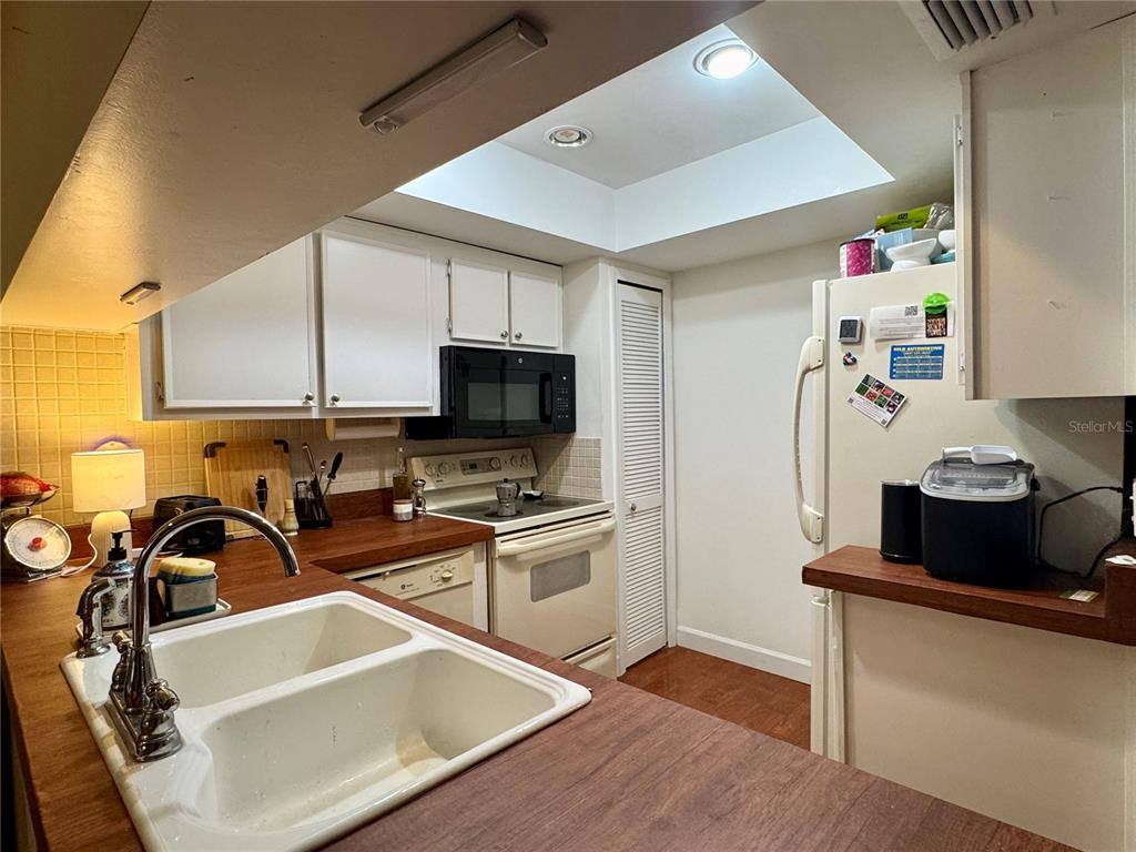Townhouse for rent at 5169 Lazy Oaks Dr, Winter Park, FL 32792