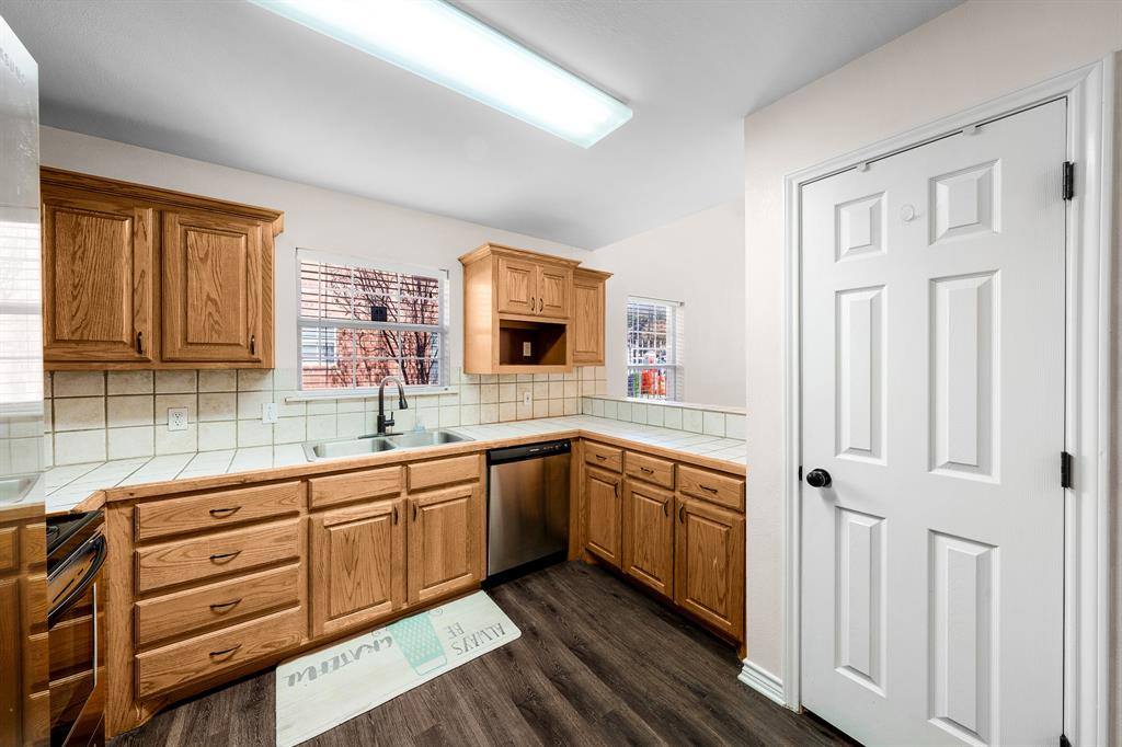 Apartment for rent at 324 Tolbert Ave #324, Sherman, TX 75092