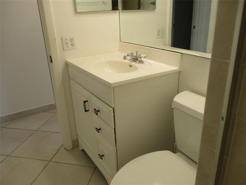 Apartment for rent at 9233 SW 8th St #311, Boca Raton, FL 33428