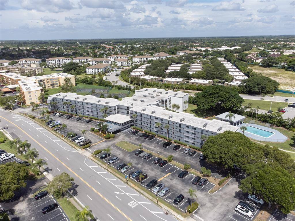 Apartment for rent at 9233 SW 8th St #311, Boca Raton, FL 33428