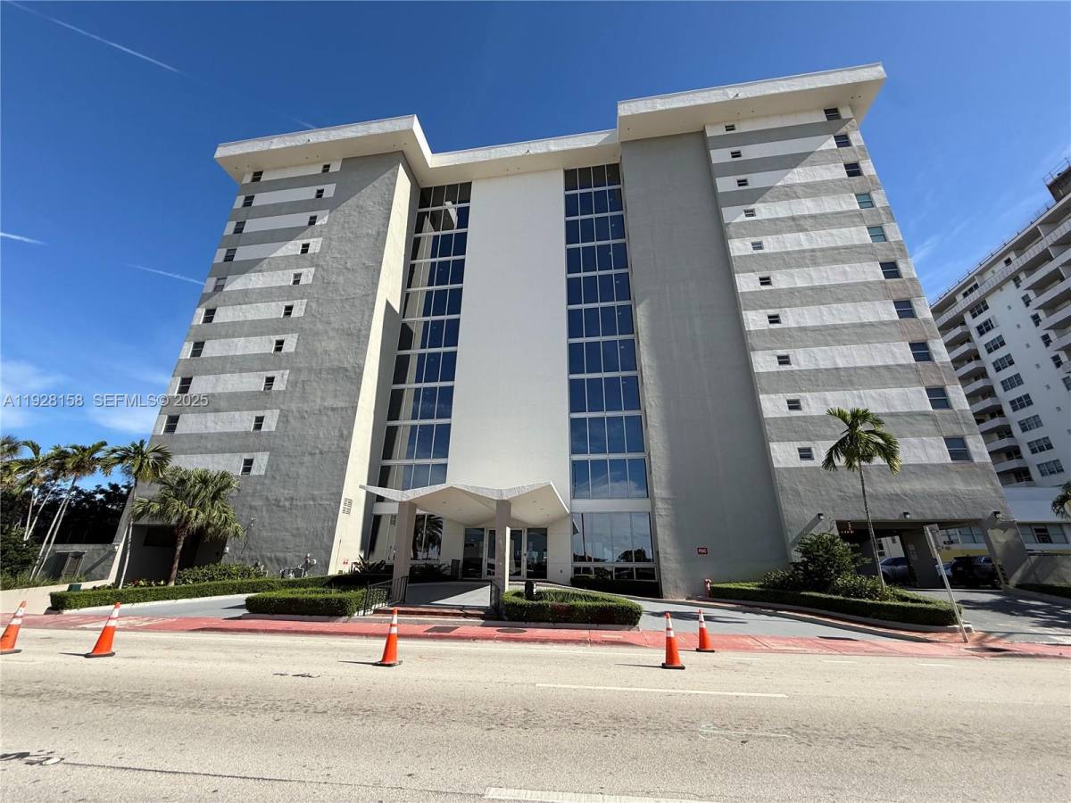 Condo for rent at 9273 Collins Ave #207, Miami Beach, FL 33154