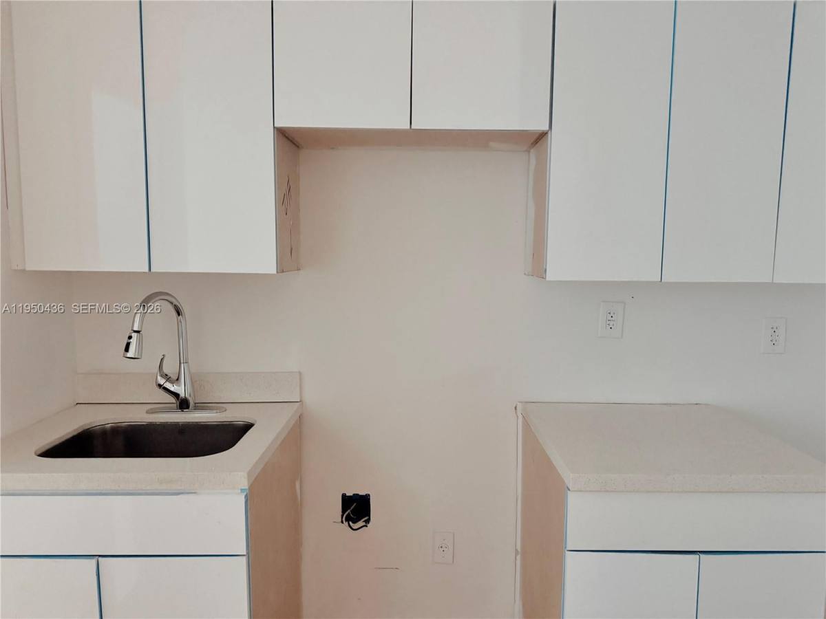 Apartment for rent at 1525 Euclid Ave #18, Miami Beach, FL 33139