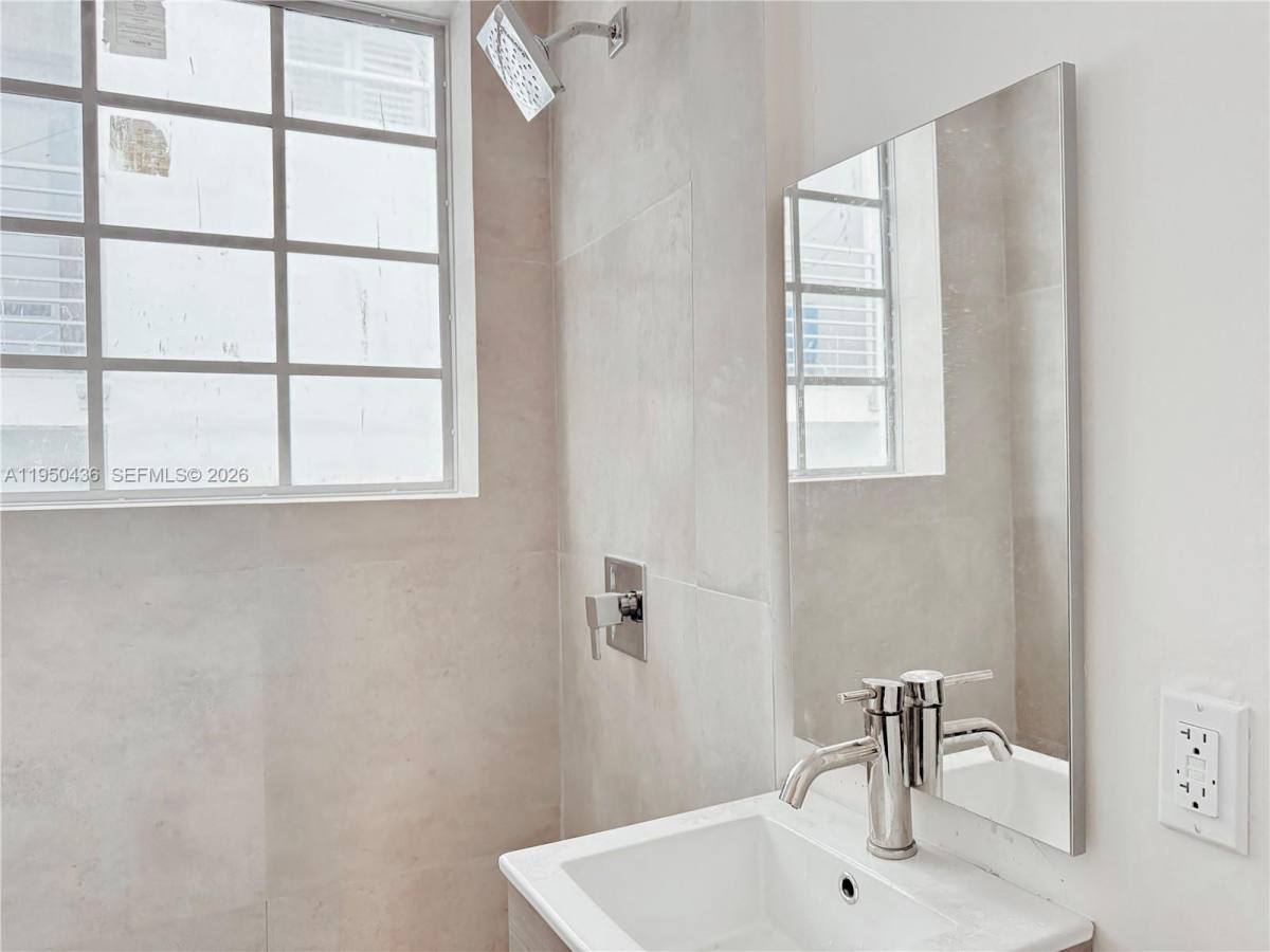 Apartment for rent at 1525 Euclid Ave #18, Miami Beach, FL 33139