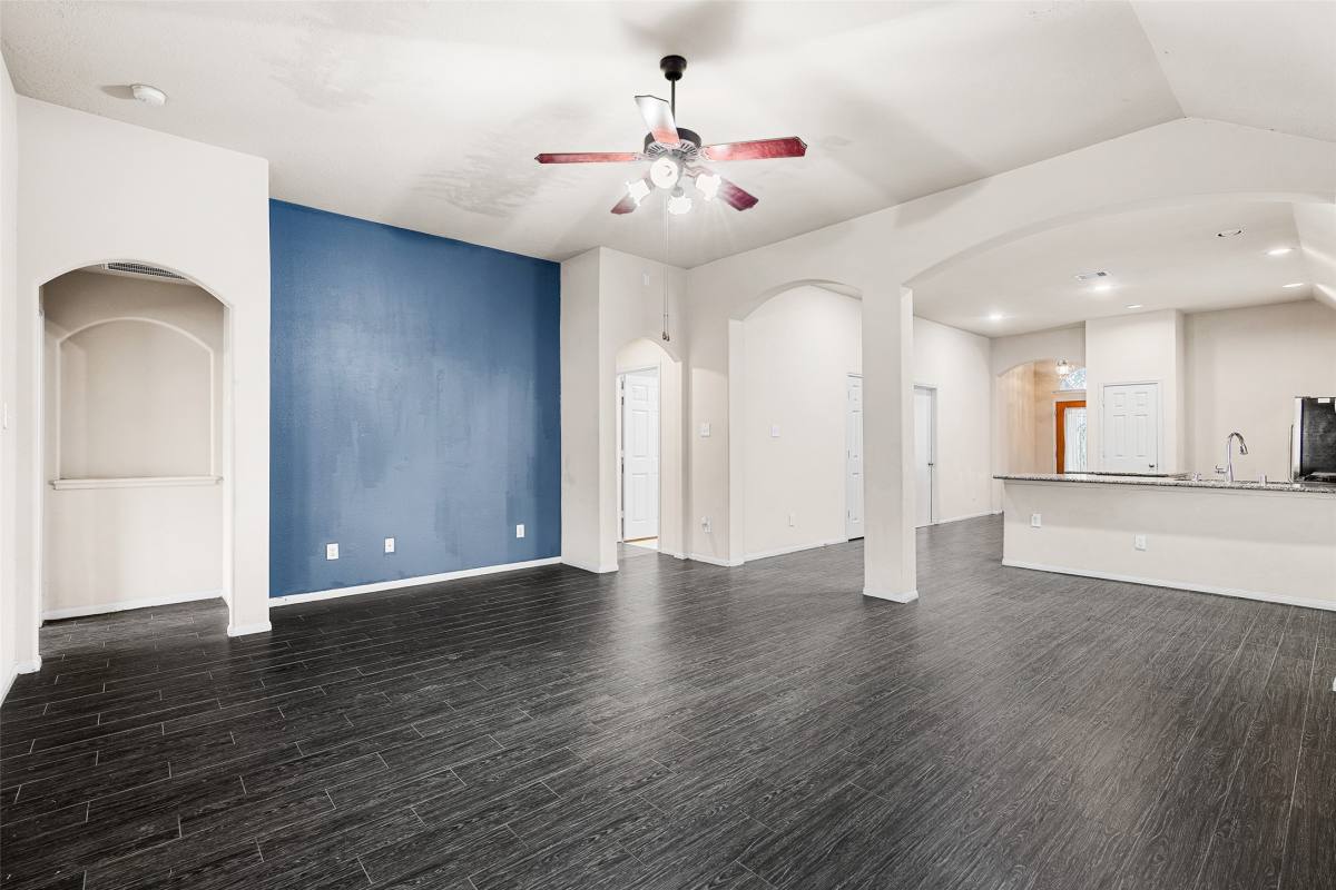Apartment for rent at 12626 Atwood Grove Lane, Houston, TX 77086