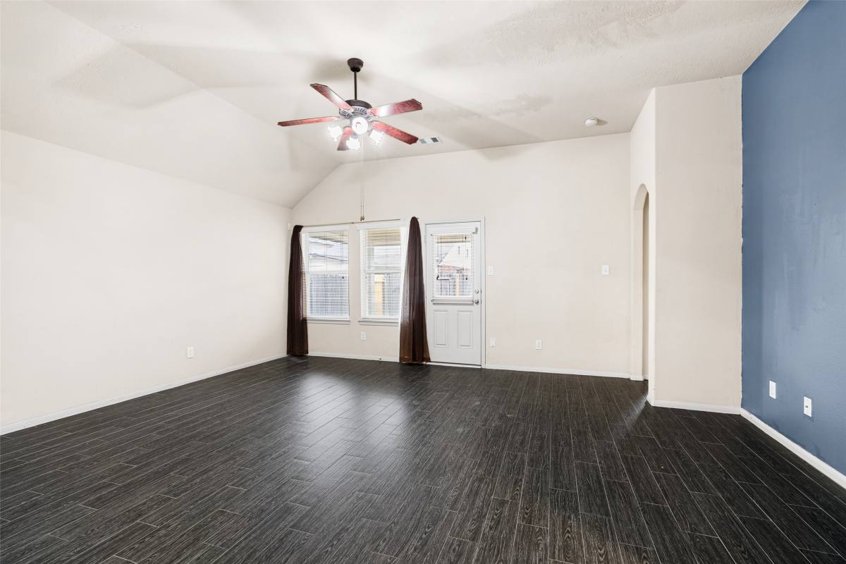 Apartment for rent at 12626 Atwood Grove Lane, Houston, TX 77086