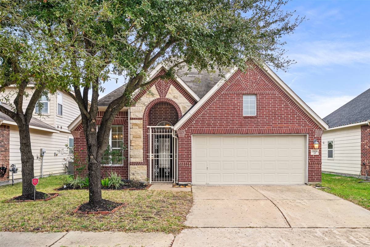 Apartment for rent at 12626 Atwood Grove Lane, Houston, TX 77086