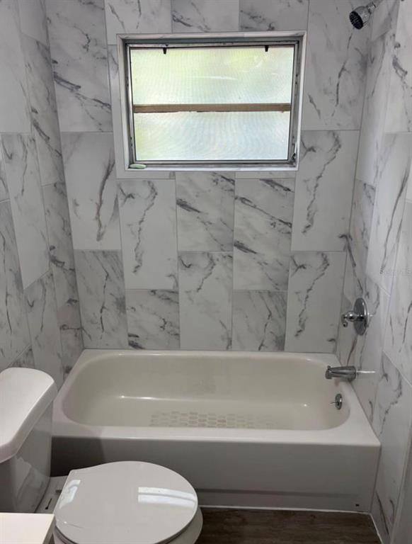 Apartment for rent at 1601 E Marks Dr, Tampa, FL 33604