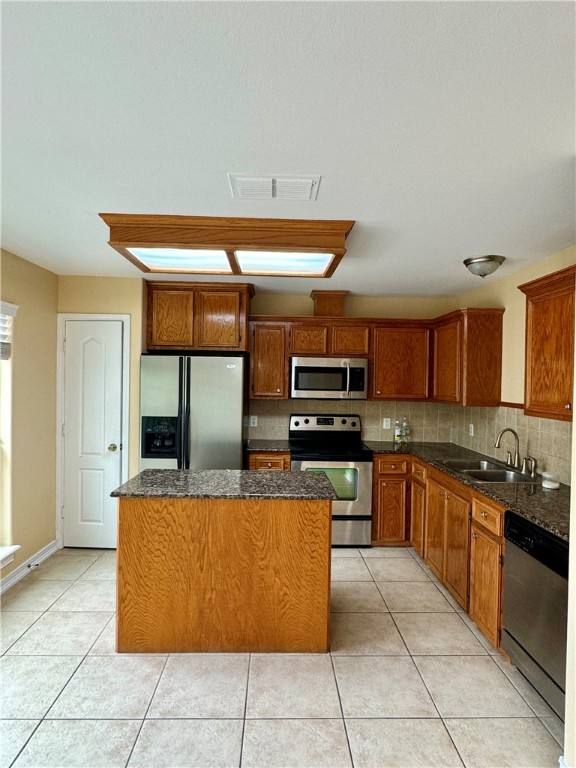 Apartment for rent at 2530 Windrose Dr, Corpus Christi, TX 78414