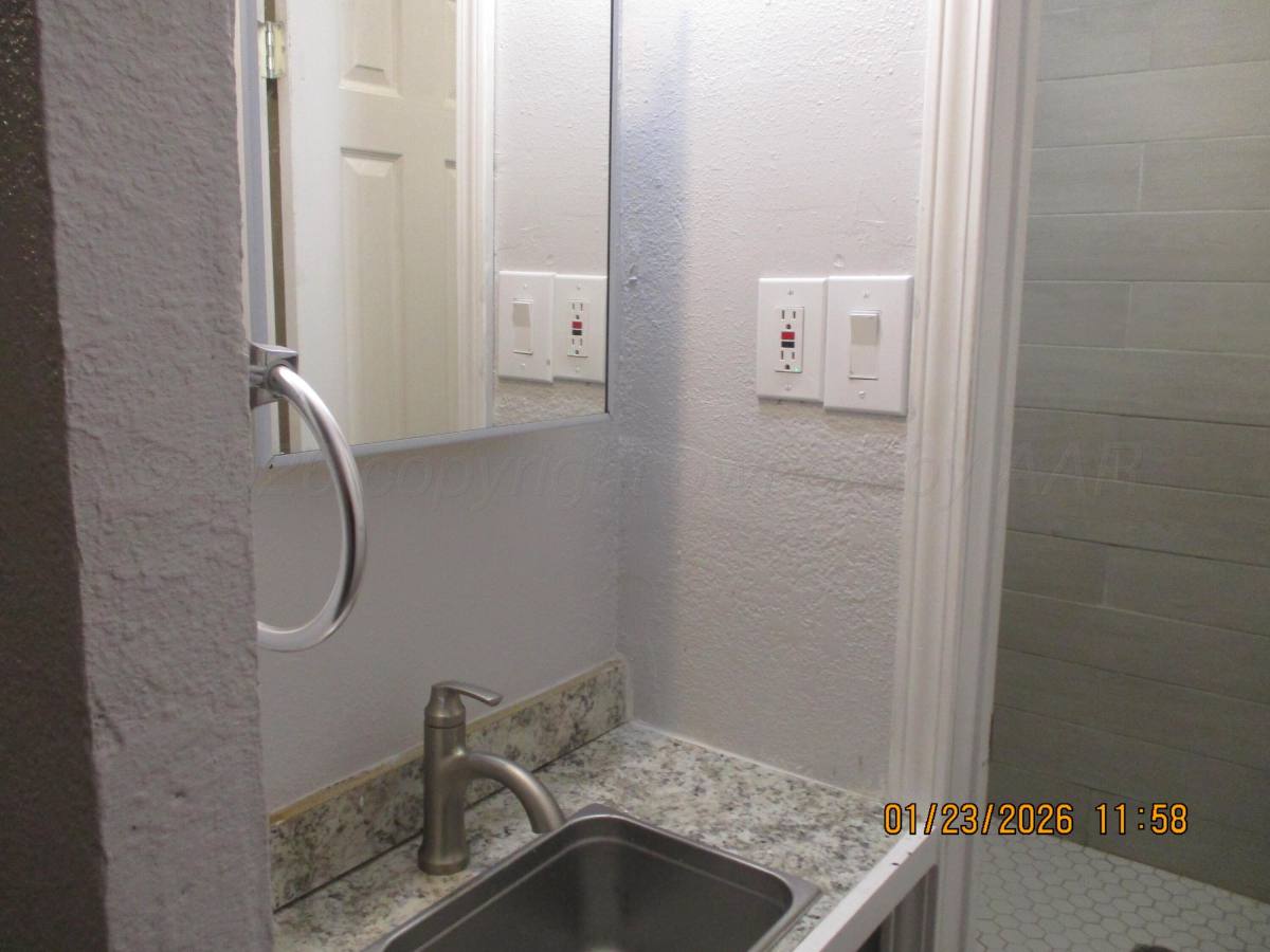 Apartment for rent at 1501 Clover Dr, Amarillo, TX 79102