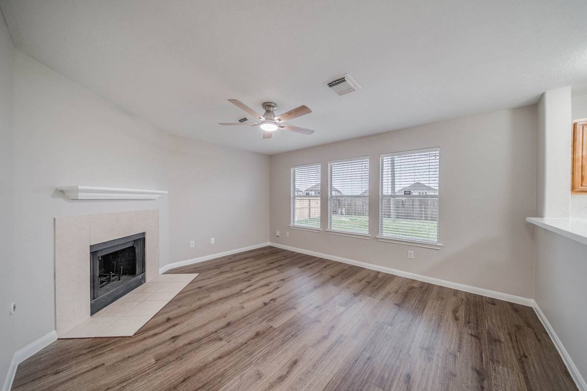 Apartment for rent at 121 Rodeo Dr #121, Manvel, TX 77578