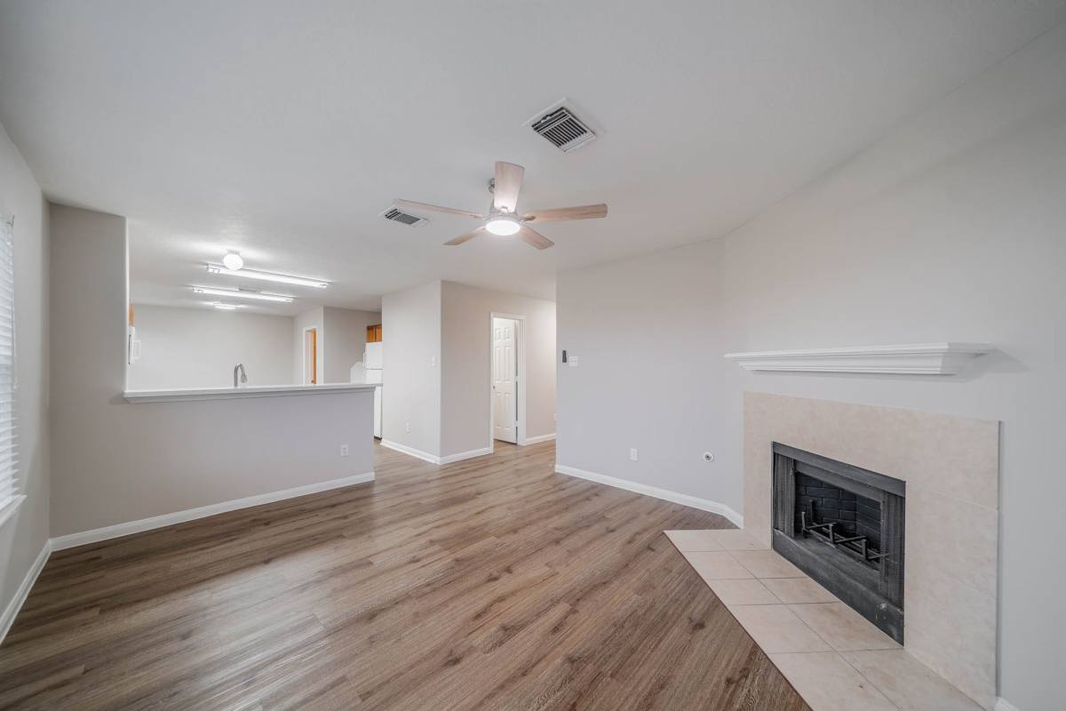 Apartment for rent at 121 Rodeo Dr #121, Manvel, TX 77578
