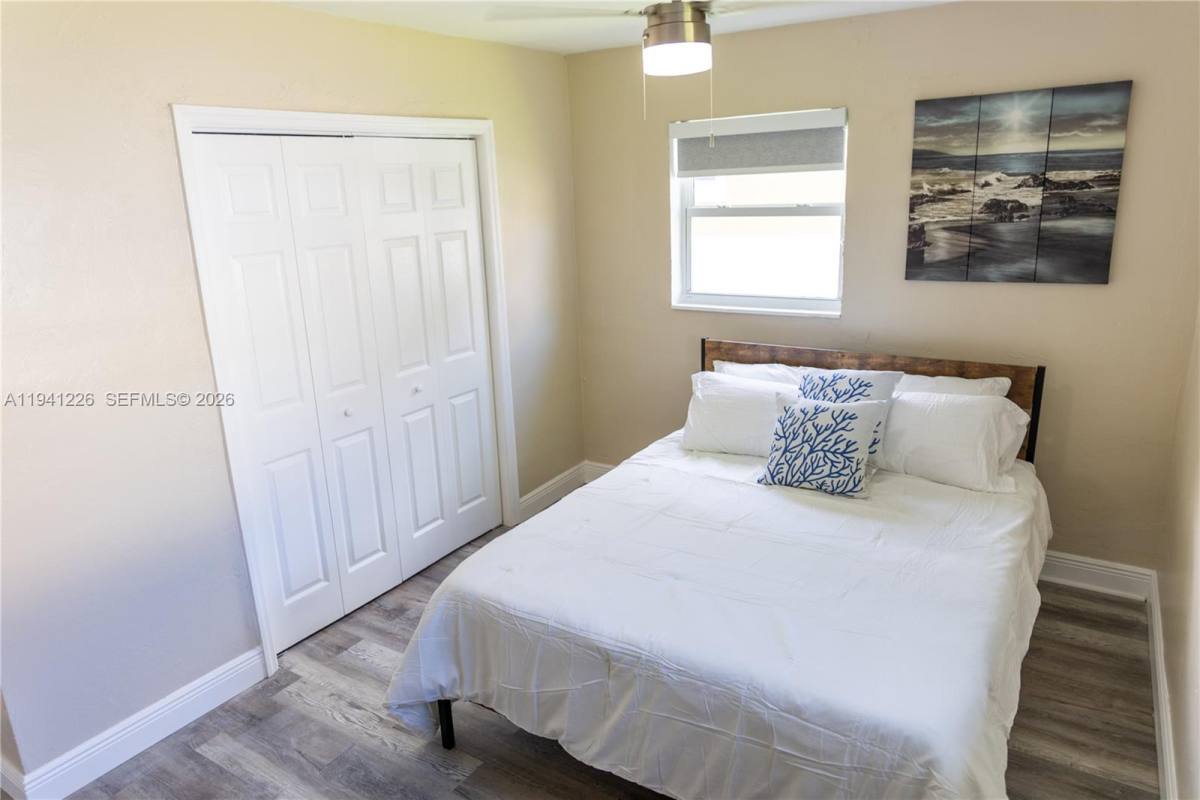 Apartment for rent at 250 NW 14th Way #250, Dania, FL 33004