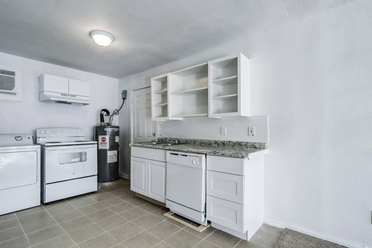 Apartment for rent at 3823 Lydia St #4, Houston, TX 77021