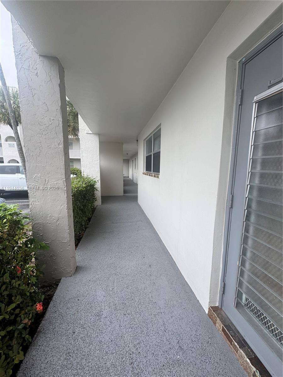 Apartment for rent at 8590 Sunrise Lakes Blvd #109, Fort Lauderdale, FL 33322