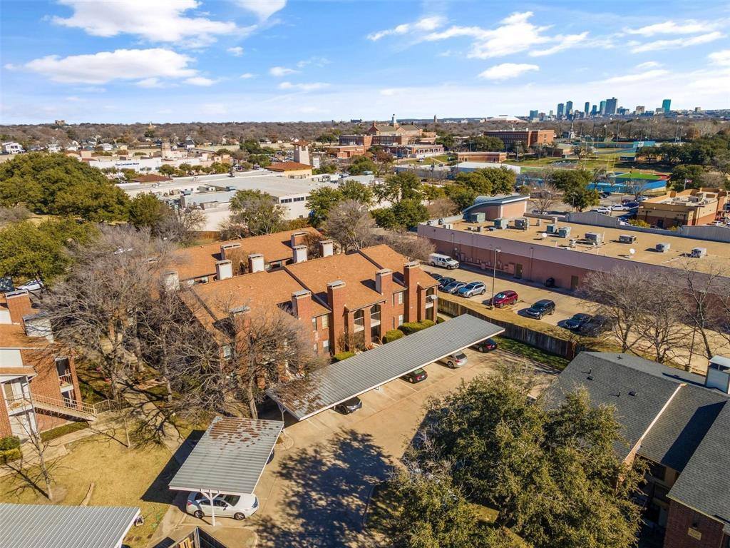 Condo for rent at 3201 Donnelly Circle #309, Fort Worth, TX 76107