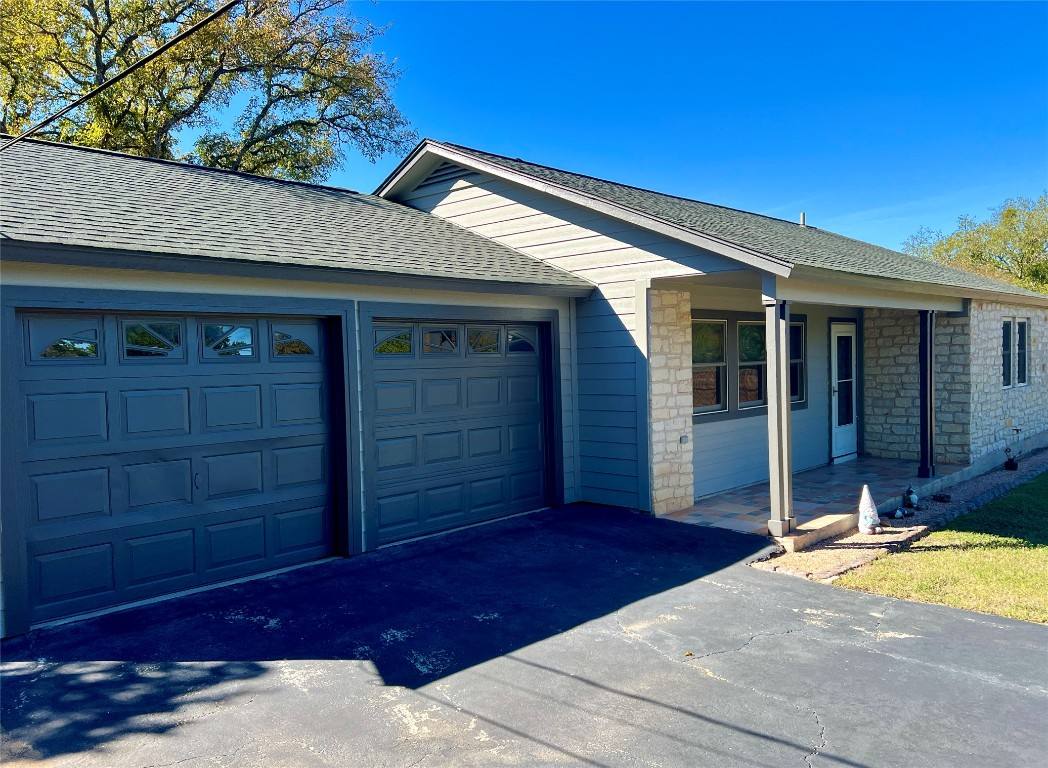 Apartment for rent at 16001 Awalt Dr, Austin, TX 78734