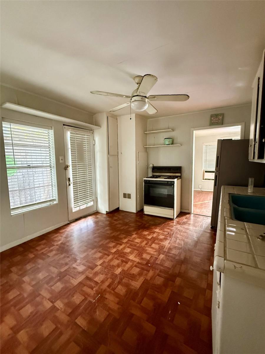 Apartment for rent at 1526 Yale St #2, Houston, TX 77008