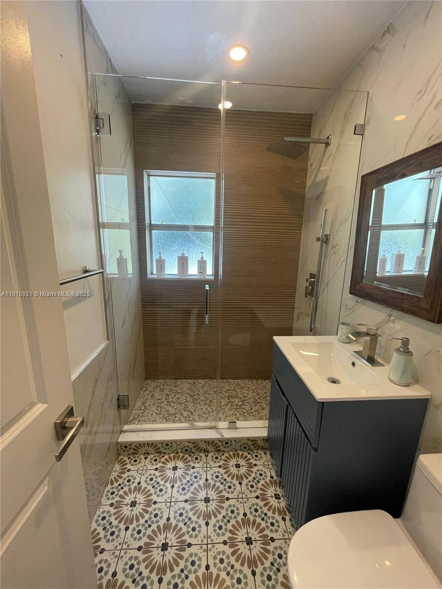 Apartment for rent at 1211 NE 15th Ave #1, Fort Lauderdale, FL 33304