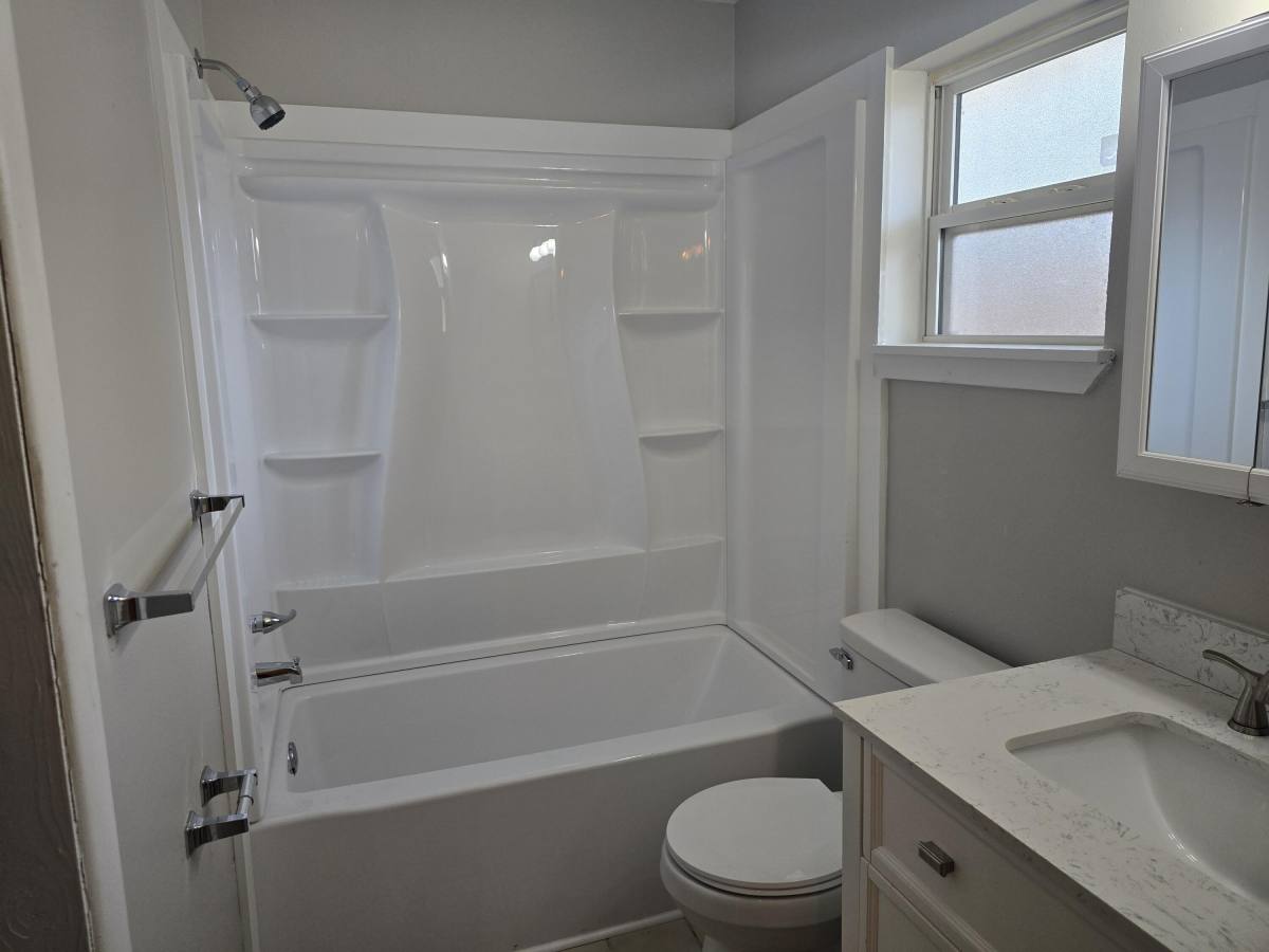 Apartment for rent at 109 Chicago Ave SE #109-1, Fort Walton Beach, FL 32548