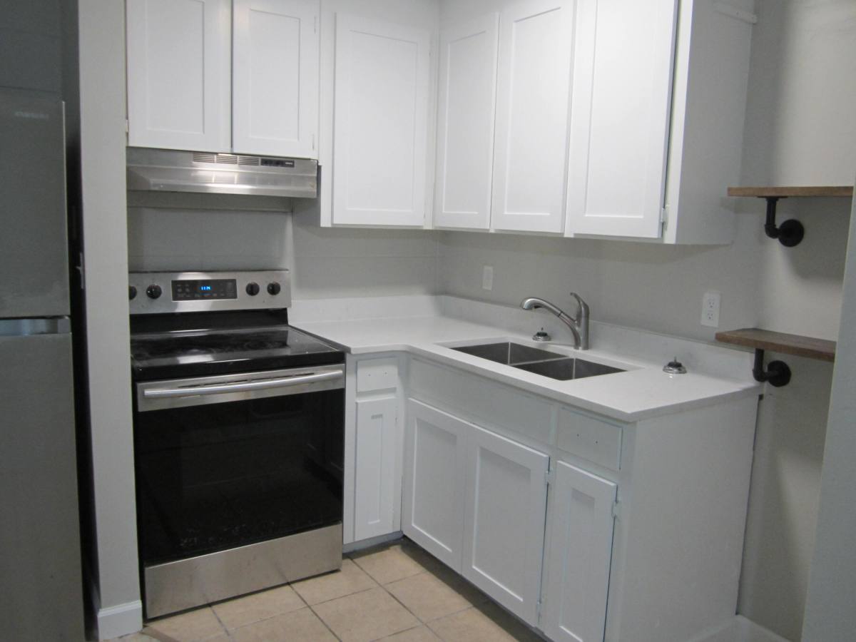 Apartment for rent at 109 Chicago Ave SE #109-1, Fort Walton Beach, FL 32548