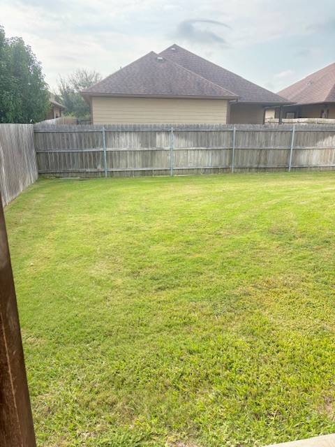 Apartment for rent at 3004 Papa Bear Dr, College Station, TX 77845