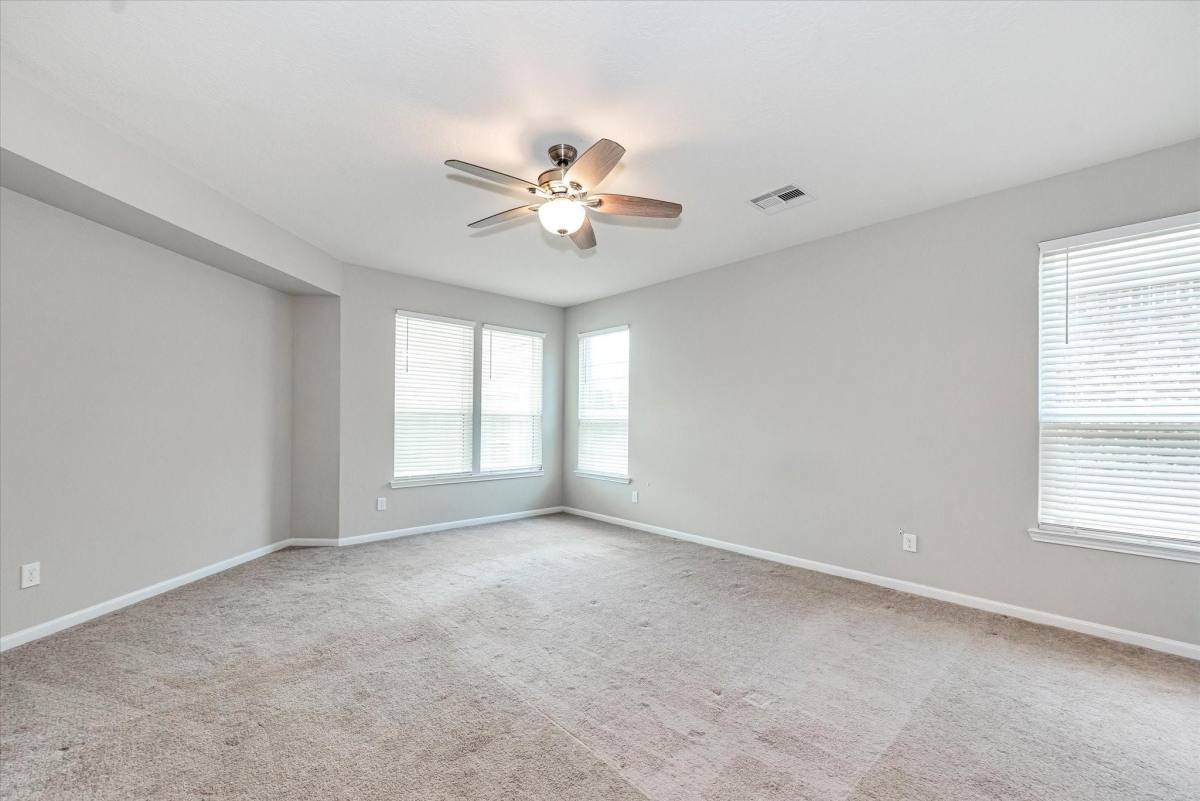 Apartment for rent at 1111 Swinford Court, Conroe, TX 77304