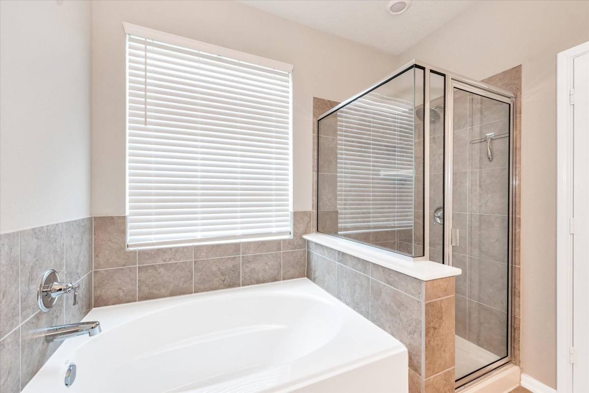 Apartment for rent at 1111 Swinford Court, Conroe, TX 77304