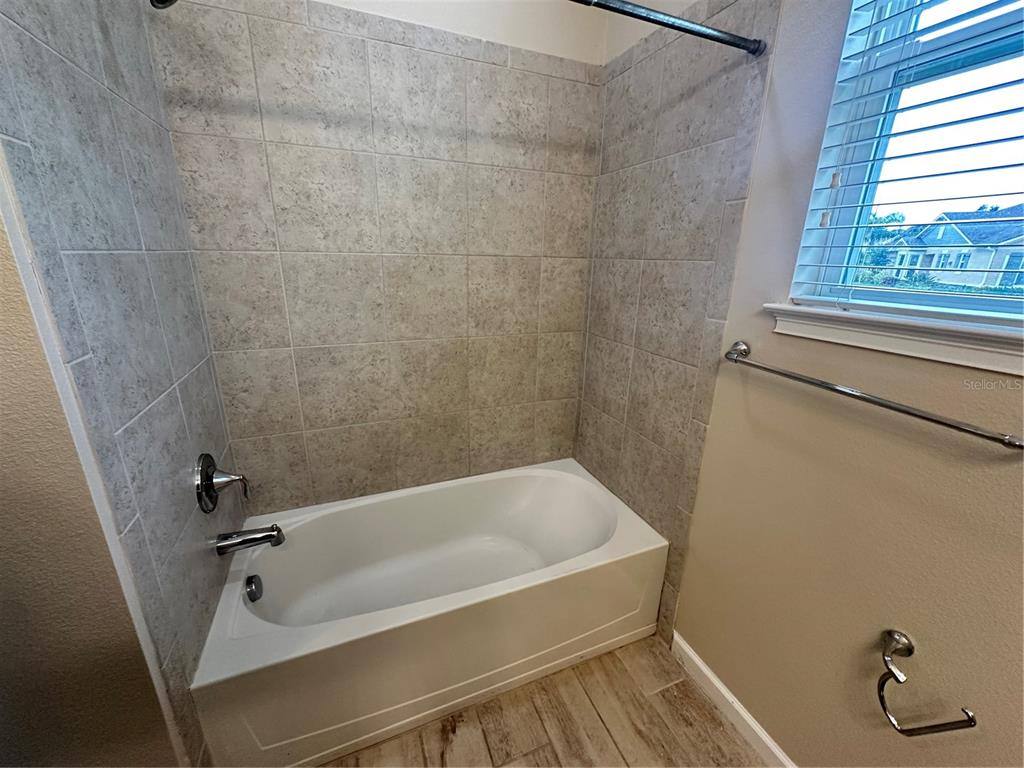 Apartment for rent at 3664 Tin Cup Blvd, Sarasota, FL 34232