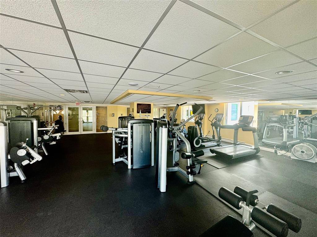 Apartment for rent at 800 N Tamiami Trail #708, Sarasota, FL 34236