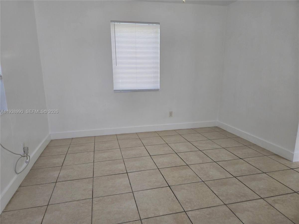 Apartment for rent at 408 NW 8th St #408, Hallandale, FL 33009