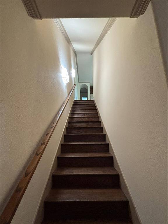 Townhouse for rent at 3112 Pavonia Dr, Dallas, TX 75204