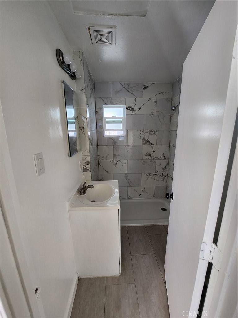Apartment for rent at 3713 W Imperial Highway 3713-4, Inglewood, CA 90303