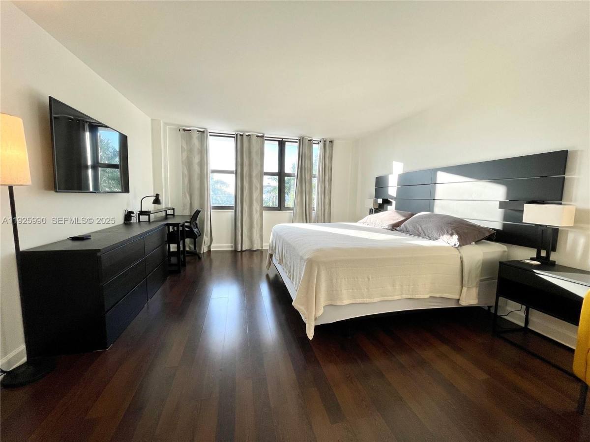 Condo for rent at 10101 E Bay Harbor Dr #402, Miami Beach, FL 33154